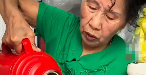 南京阿姨帶火雀巢咖啡，品牌方緊急上架同款