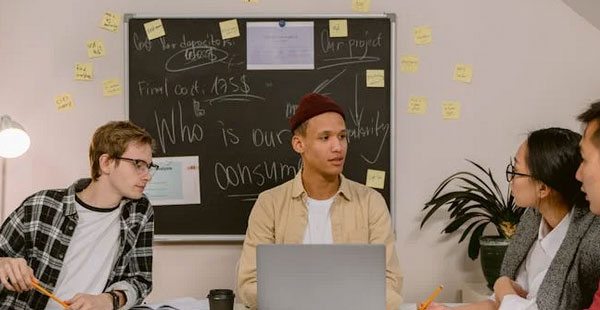 品牌戰(zhàn)略定位怎么做好？具體如何實(shí)施？