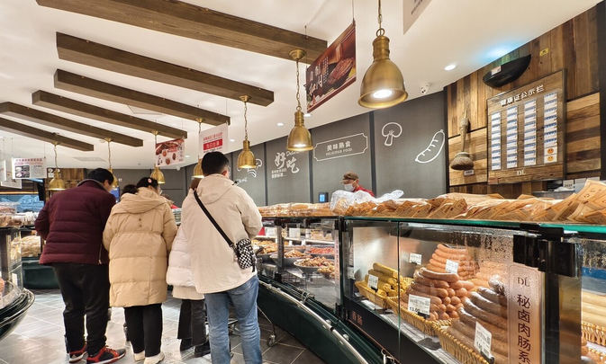 從河南到全國，胖東來品牌戰(zhàn)略擴(kuò)張的挑戰(zhàn)與機(jī)遇分析